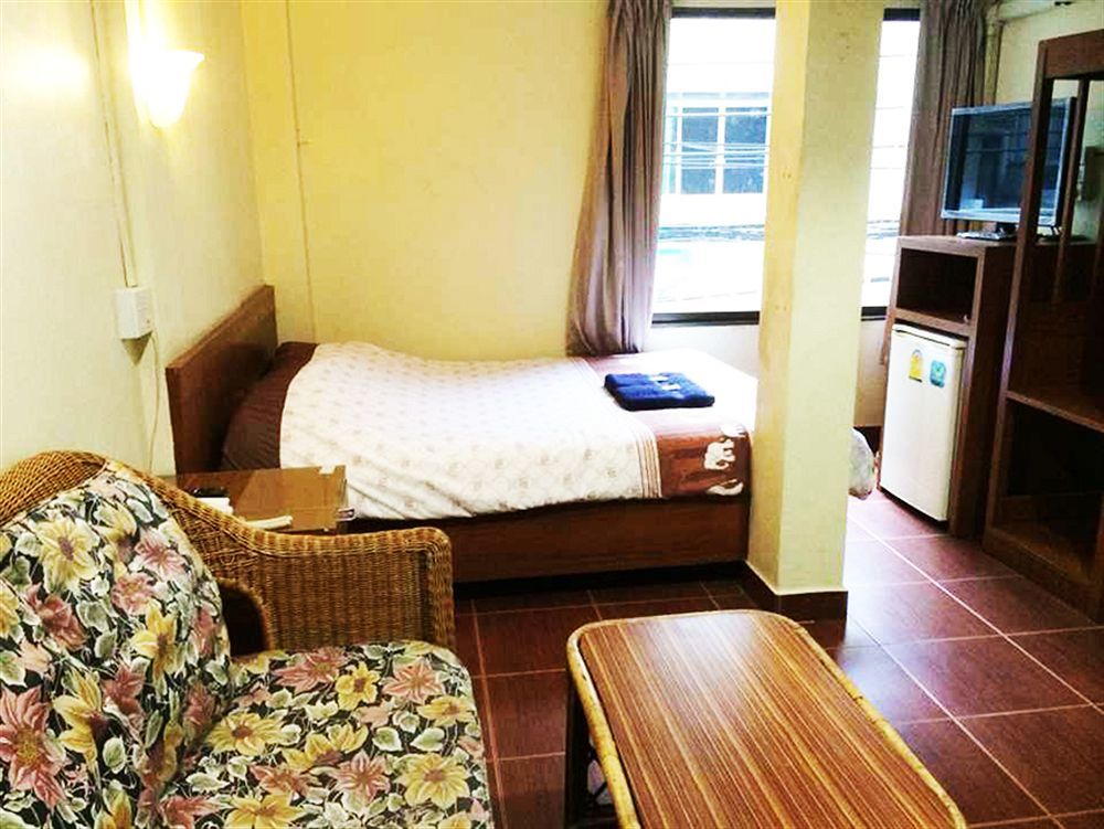 Orchid Place Бангкок Екстер'єр фото
